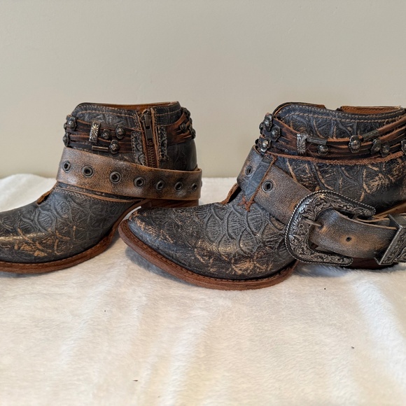 Freebird - Picture 2 of 7